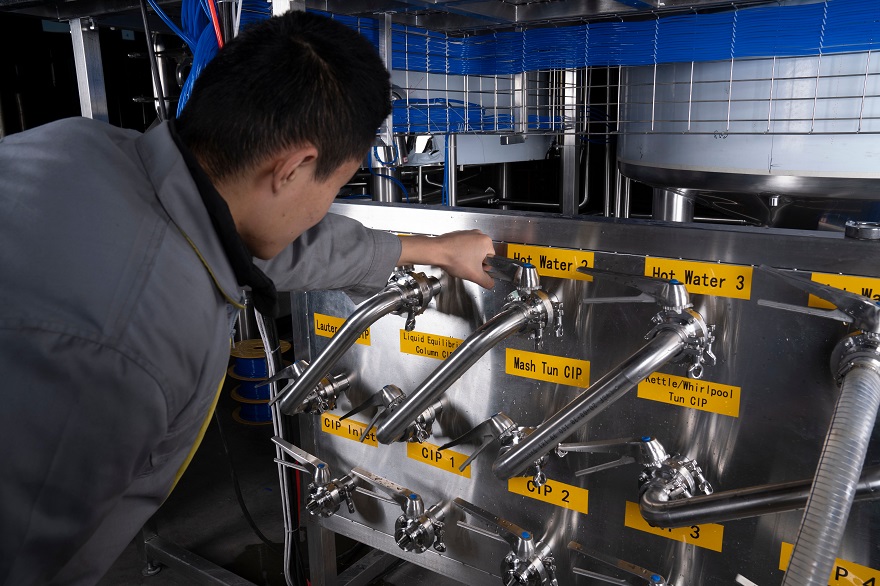 精釀啤酒設備,啤酒廠設備,閥門