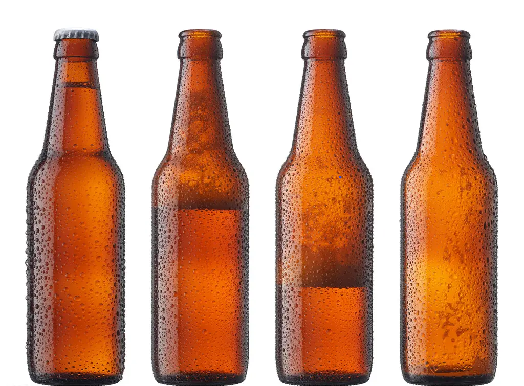 精釀<a href=http://m.phpaspjc.cn/ target=_blank class=infotextkey>啤酒設(shè)備</a>,啤酒廠設(shè)備,開辦啤酒廠,灌裝，洗瓶機(jī)